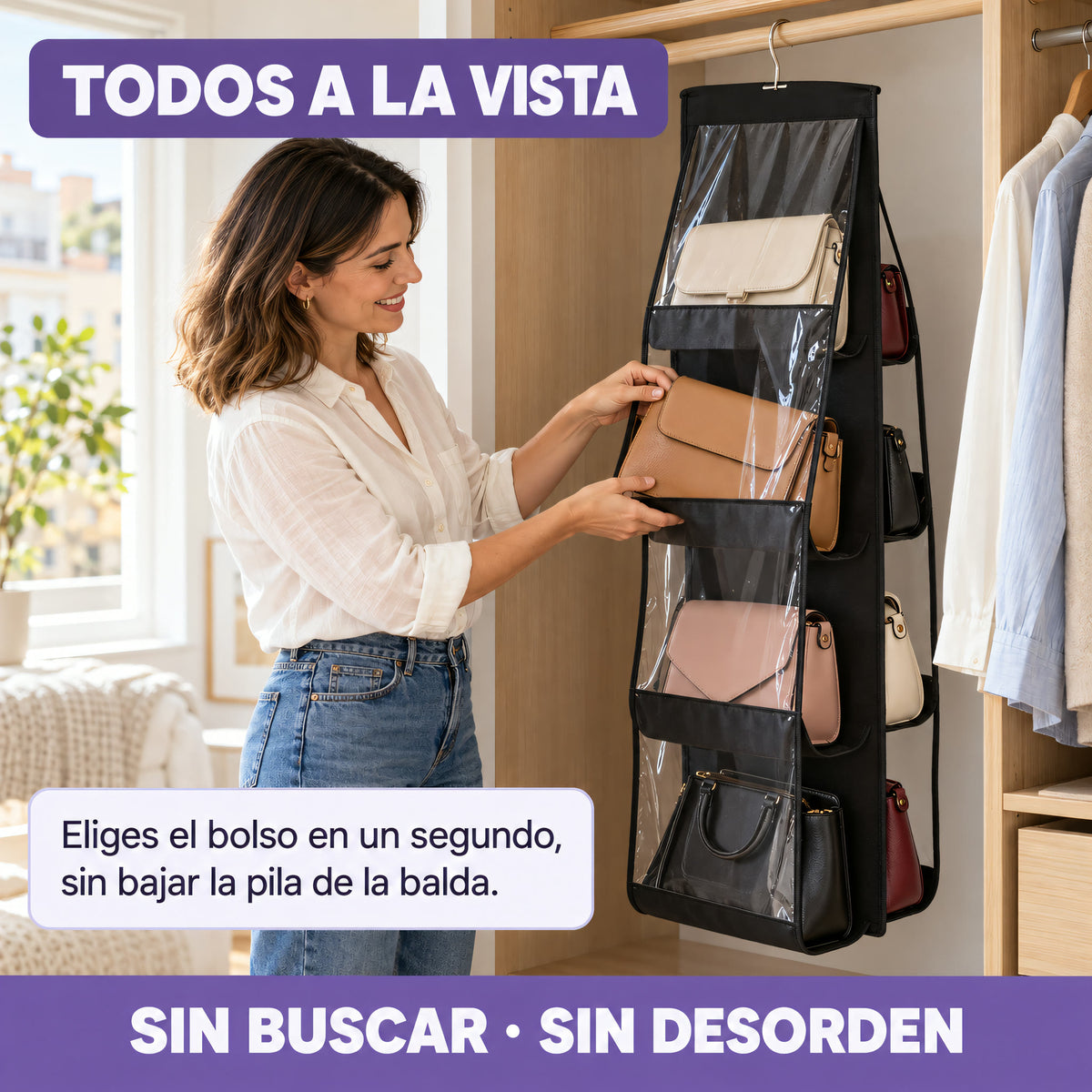 Mujer sacando un bolso del organizador colgante negro en su armario
